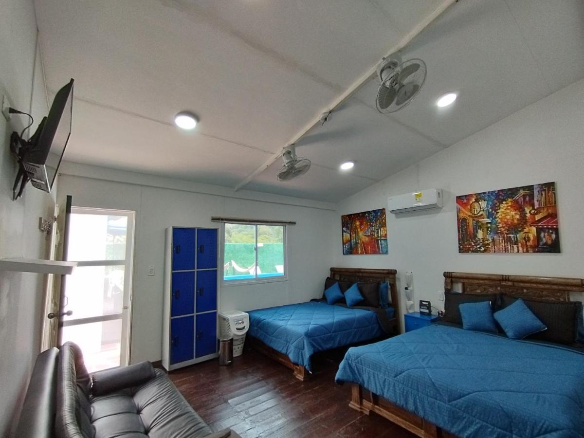 Hostal Paraiso 민카 외부 사진