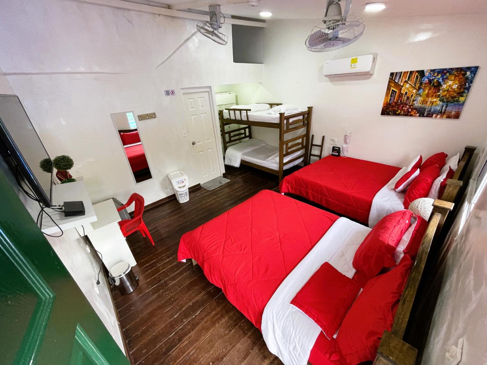 Hostal Paraiso 민카 외부 사진